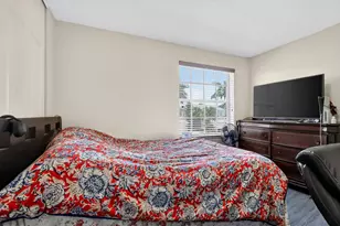 9080 Dupont Pl, Wellington, FL 33414 - Photo 32
