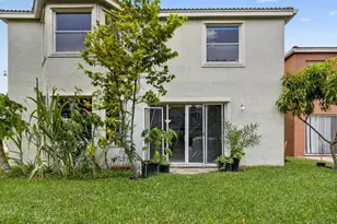 9080 Dupont Pl, Wellington, FL 33414 - Photo 44