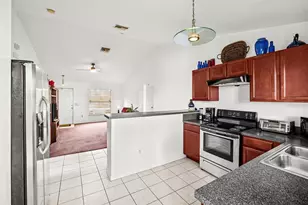 913 SE Forrest Park Dr, Stuart, FL 34994 - Photo 12