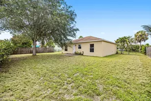 913 SE Forrest Park Dr, Stuart, FL 34994 - Photo 24