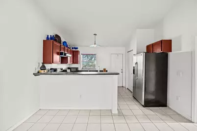 913 SE Forrest Park Drive, Stuart, FL 34994 - Photo 8