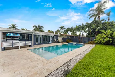 1310 NE 46th Street, Oakland Park, FL 33334 - Photo 6