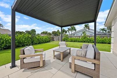 218 Wandering Trail, Jupiter, FL 33458 - Photo 2