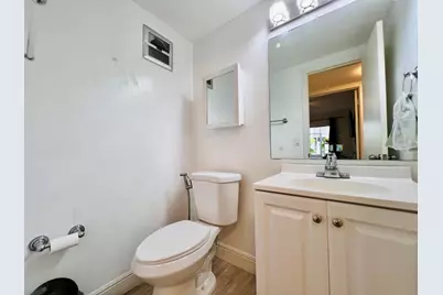 345 Norwich O, West Palm Beach, FL 33417 - Photo 8