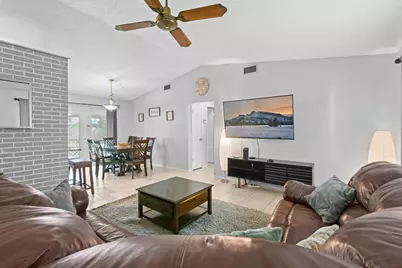 767 SE Chaloupe Avenue, Port Saint Lucie, FL 34983 - Photo 2