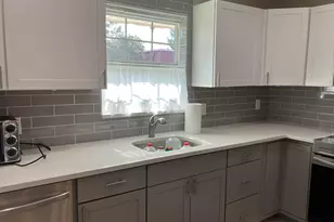 214 Down E Ln, Lake Worth, FL 33467 - Photo 6
