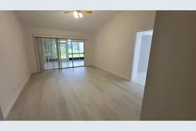 7570 Diamond Pointe Circle, Delray Beach, FL 33446 - Photo 4