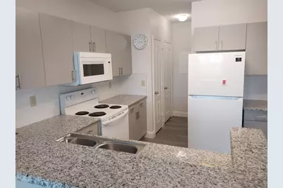 128 SW Peacock Boulevard #15-203, Port Saint Lucie, FL 34986 - Photo 4