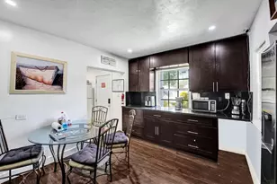 2442 Funston St, Hollywood, FL 33020 - Photo 6