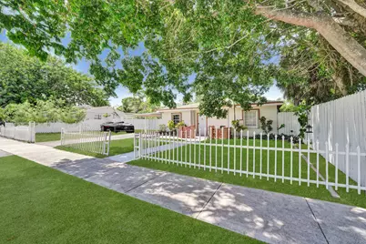 2442 Funston Street, Hollywood, FL 33020 - Photo 2