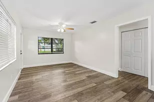 2101 N Palm Cir, North Palm Beach, FL 33408 - Photo 32