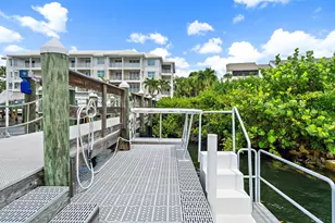 411 Bay Colony Dr N, Juno Beach, FL 33408 - Photo 28