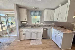 8181 14th Hole Dr, Port Saint Lucie, FL 34952 - Photo 2