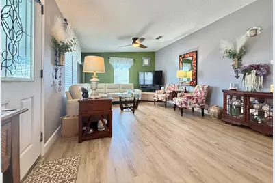 8181 14th Hole Drive, Port Saint Lucie, FL 34952 - Photo 10