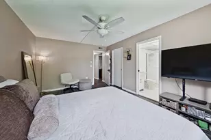 5190 Las Verdes Cir, Delray Beach, FL 33484 - Photo 16