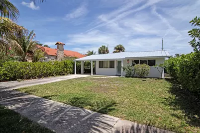 106 Auburn Drive, Lake Worth, FL 33460 - Photo 2