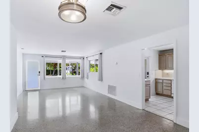 106 Auburn Drive, Lake Worth, FL 33460 - Photo 4
