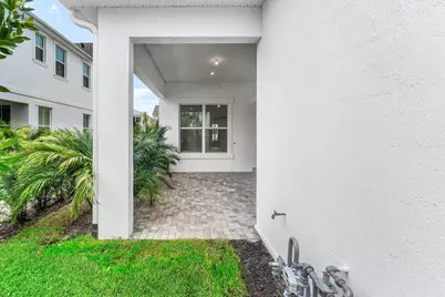 888 SW Newfield Avenue, Palm City, FL 34990 - Photo 30