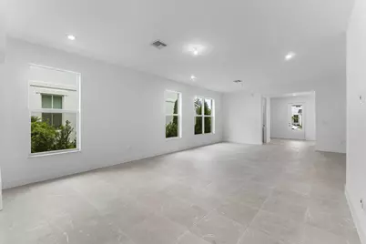 888 SW Newfield Avenue, Palm City, FL 34990 - Photo 18