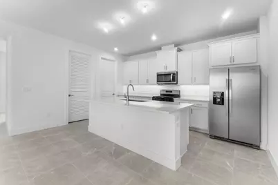 888 SW Newfield Avenue, Palm City, FL 34990 - Photo 14