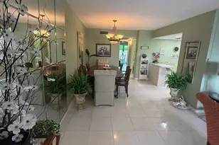407 Greenbrier A, West Palm Beach, FL 33417 - Photo 2
