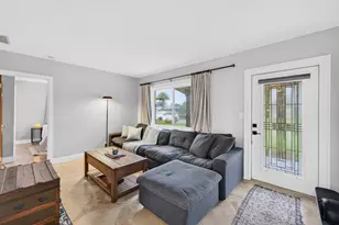 4670 NE 4th Ave, Oakland Park, FL 33334 - Photo 6