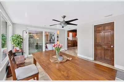 4670 NE 4th Avenue, Oakland Park, FL 33334 - Photo 18