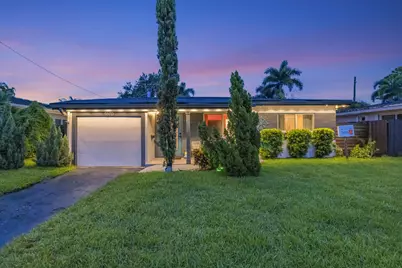 4670 NE 4th Avenue, Oakland Park, FL 33334 - Photo 1