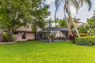 19365 Cherry Hills Terrace, Boca Raton, FL 33498 - Photo 4