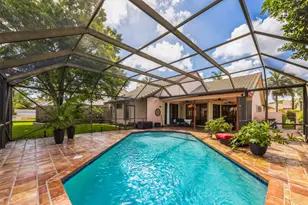 19365 Cherry Hills Terrace, Boca Raton, FL 33498 - Photo 2