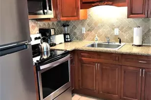 4411 E Tradewinds Ave, Lauderdale by the Sea, FL 33308 - Photo 6
