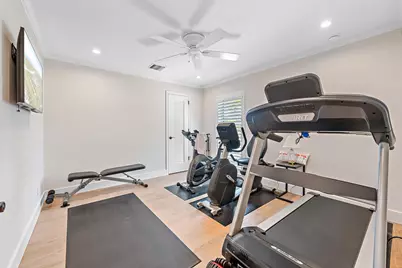 11785 Lake Shore Place, North Palm Beach, FL 33408 - Photo 12