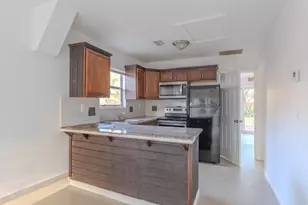 521 S 24th Ave, Hollywood, FL 33020 - Photo 10