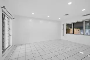1201 N Victoria Park Rd, Fort Lauderdale, FL 33304 - Photo 2
