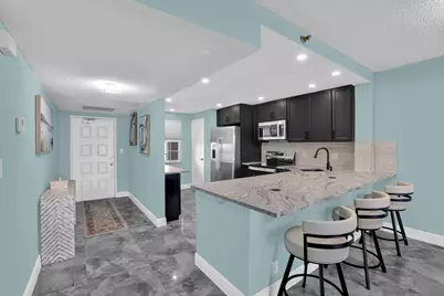 4015 W Palm Aire Drive #704, Pompano Beach, FL 33069 - Photo 2