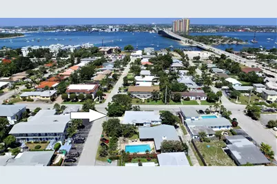 2400 Park Avenue #2, Riviera Beach, FL 33404 - Photo 8