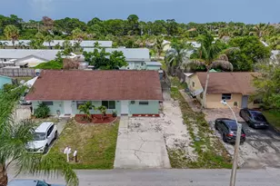 8717 SE Sandy Ln, Hobe Sound, FL 33455 - Photo 46