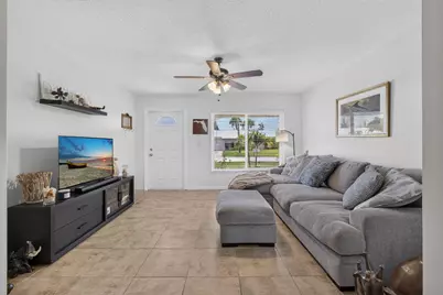 8717 SE Sandy Lane, Hobe Sound, FL 33455 - Photo 4