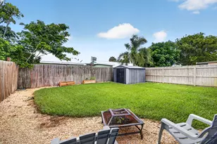 8717 SE Sandy Ln, Hobe Sound, FL 33455 - Photo 36