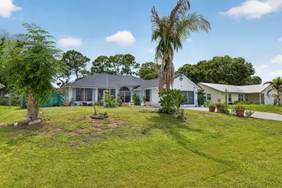 514 NW Ferris Drive, Port Saint Lucie, FL 34983 - Photo 2