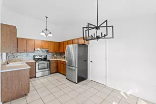 11989 Persimmon Blvd, The Acreage, FL 33411 - Photo 12