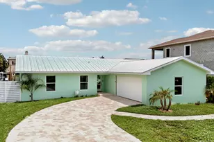2443 E Edgewater Dr, Palm Beach Gardens, FL 33410 - Photo 6