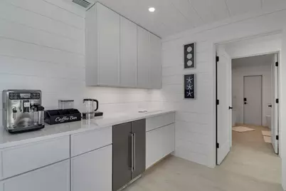 2443 E Edgewater Drive, Palm Beach Gardens, FL 33410 - Photo 26