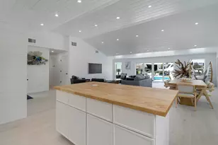 2443 E Edgewater Dr, Palm Beach Gardens, FL 33410 - Photo 24