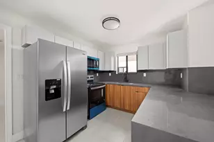 1181 NW 66th St, Miami, FL 33150 - Photo 10