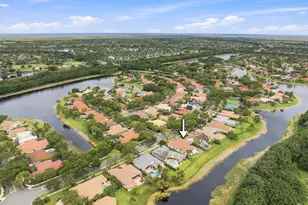 845 Bayside Ln, Weston, FL 33326 - Photo 2