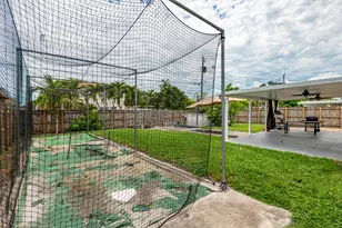 1820 N 46th Ave, Hollywood, FL 33021 - Photo 24
