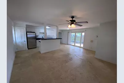 210 SE 1st Street, Boynton Beach, FL 33435 - Photo 4
