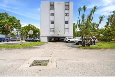 7541 NW 16th Street #1211, Plantation, FL 33313 - Photo 2