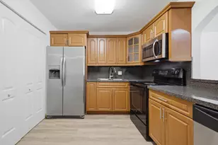 1110 Manor Dr, Palm Springs, FL 33461 - Photo 18